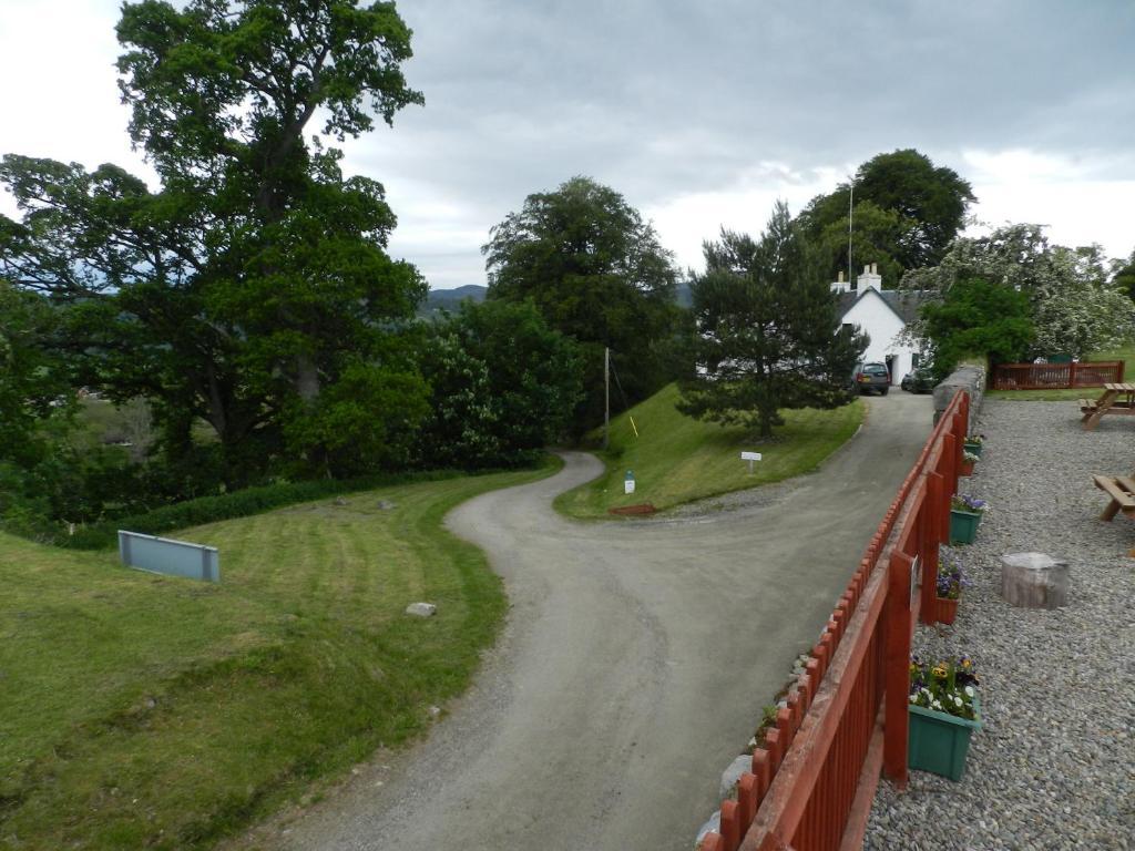 Clunebeg Lodge Drumnadrochit Buitenkant foto